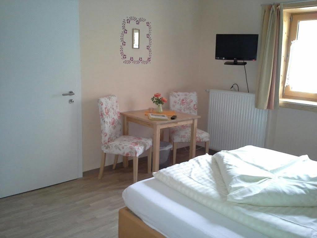 Pension Goeschlberger Mondsee Εξωτερικό φωτογραφία